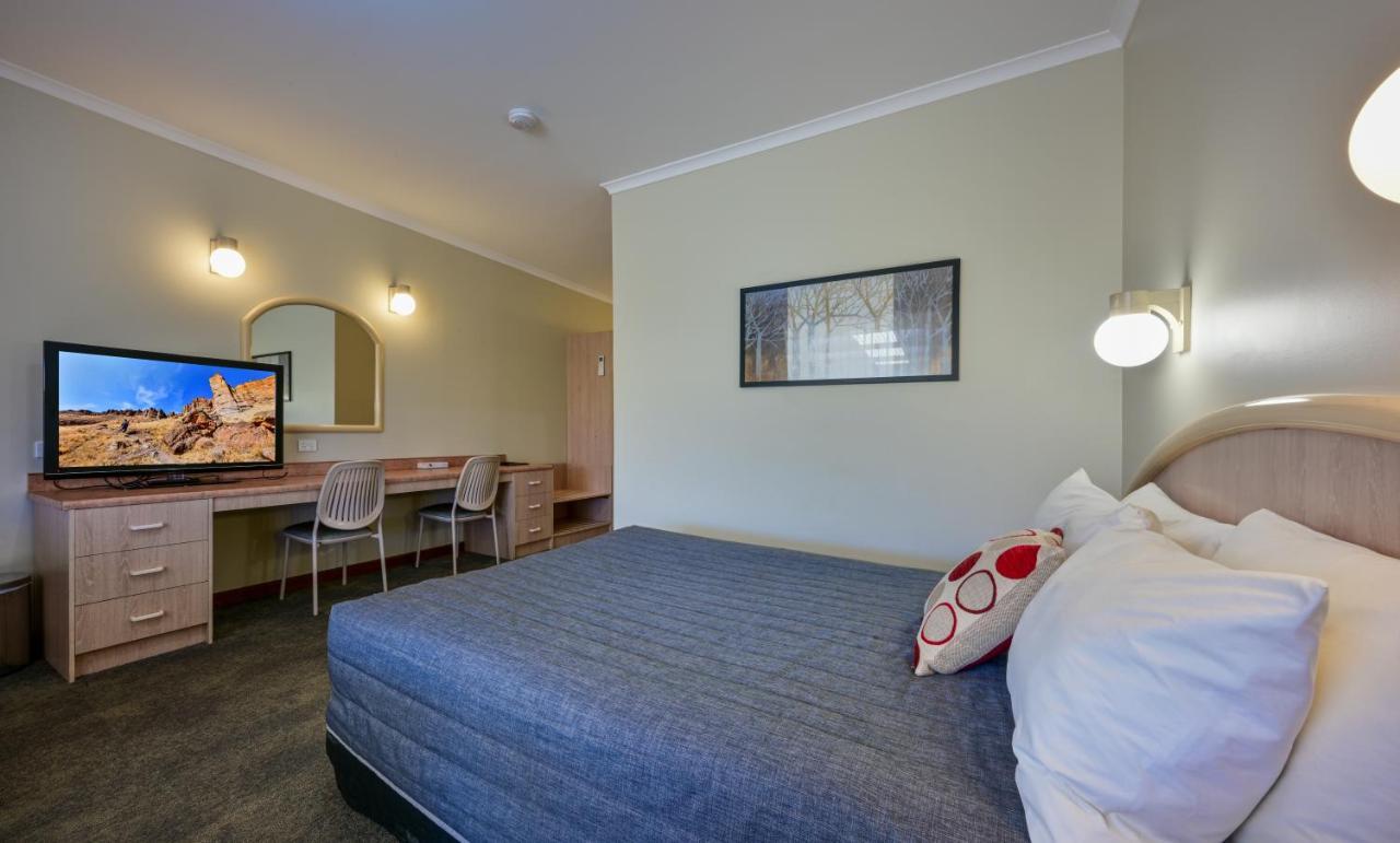 Westland Hotel Motel Уаяла Екстериор снимка