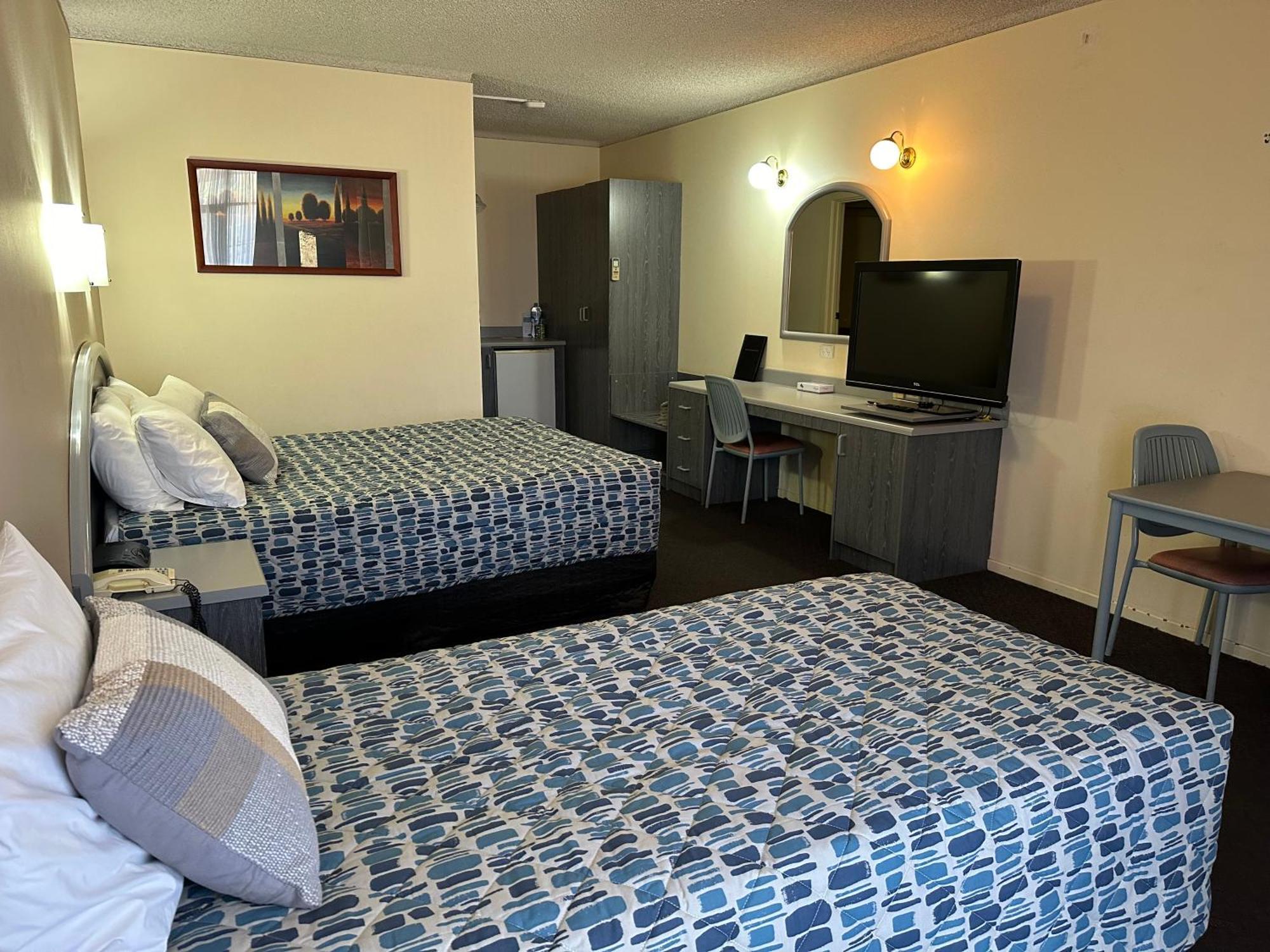 Westland Hotel Motel Уаяла Екстериор снимка